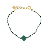 Bracelet doré petites pierres et trèfle en malachite