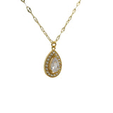 Collier doré et pendentif en forme de goutte avec des zircons 50cm
