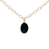 Collier doré cauri onyx noire 42 cm