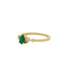 Bague dorée onyx verte goutte et zircons blancs