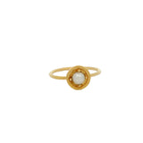 Bague dorée martelée petite pierre ronde