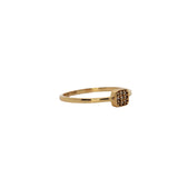 Bague fine dorée avec carré en zircons