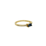 Bague dorée fine lapis lazulis rectangulaire avec zircons blancs