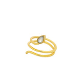 Bague doré serpent et pierre de lune