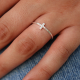 Bague argent croix et zircons blancs