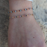 Bracelet doré mix de petites pierres en labradorite et tourmaline