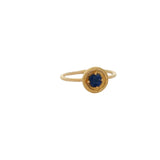 Bague dorée martelée petite pierre ronde