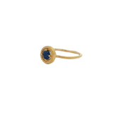 Bague dorée martelée petite pierre ronde