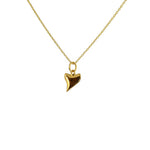 Collier doré et pendentif dent de requin - Colliers