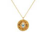 Collier doré médaille martelée talisman nacre - MAIN DE
