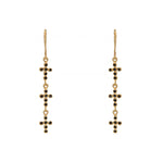 Boucles d’oreilles dorées et croix zircons noirs