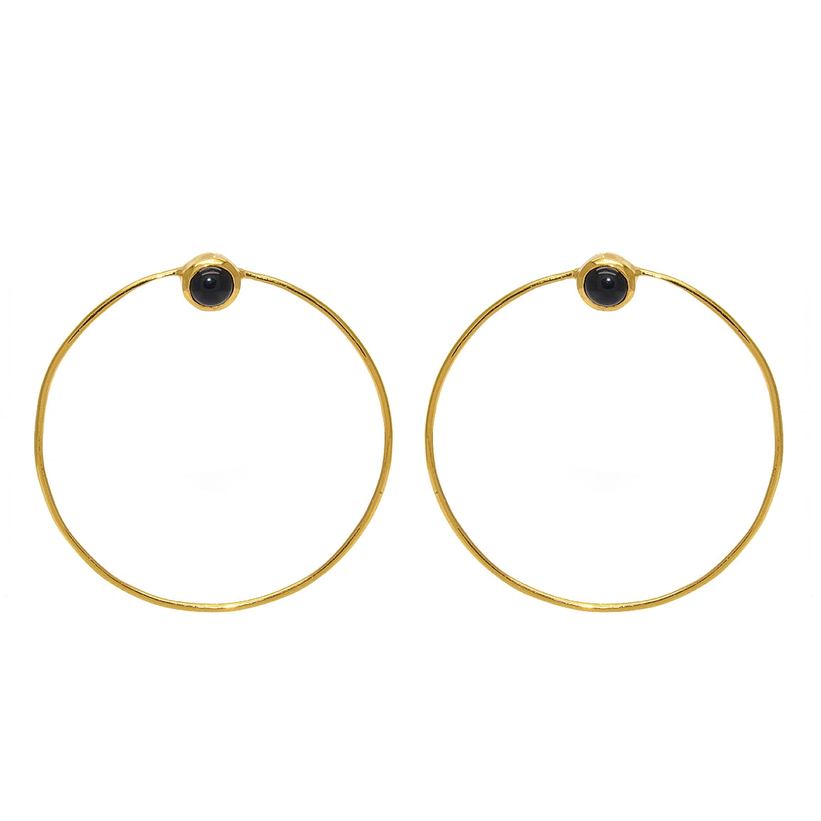 Boucles d’oreilles dorées et onyx noire