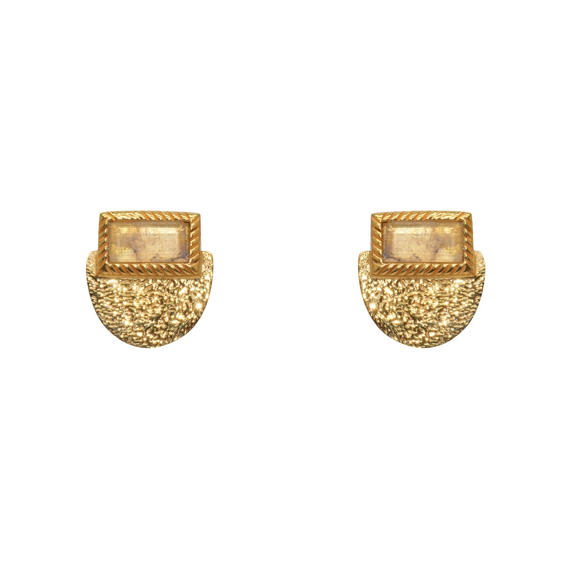 Boucles dorées martelées et pierre