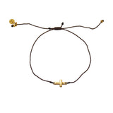 Bracelet tressé coloré et croix dorée