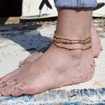 Chaine de cheville dorée et pierre