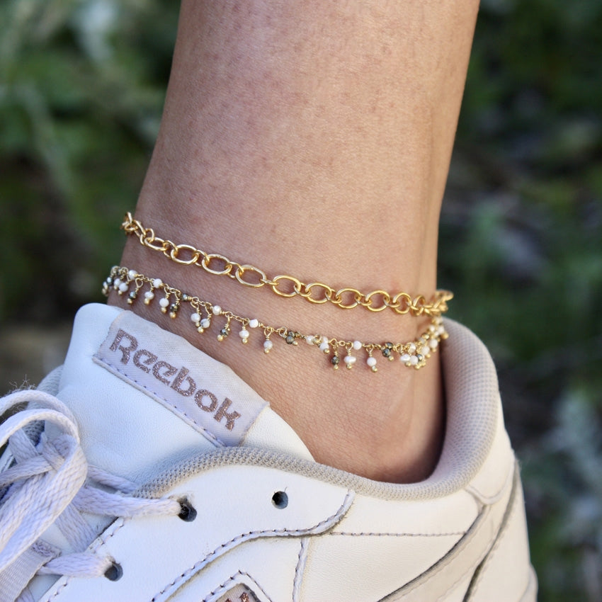 Bracelet de cheville doré maillons