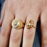 Chevalière dorée pierre et oeil zircon - 50 / PIERRE DE LUNE