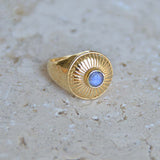 Chevalière dorée et pierre ronde - 50 / LABRADORITE