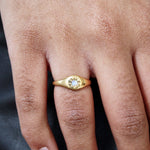 Bague dorée pierre et étoile