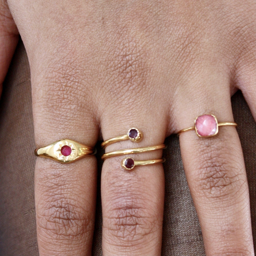 Bague dorée pierre et étoile