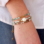 Bracelet cordon doré et pierres naturelles