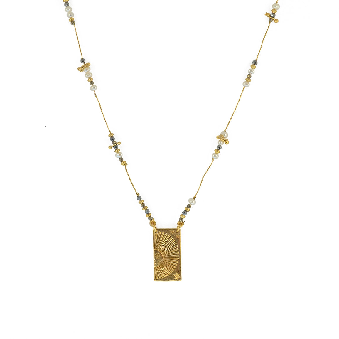 Collier doré multi pierres et pendentif plaque demi soleil -