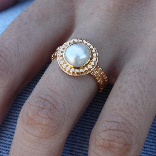 Bague dorée texturée et pierre cabochon - 50 / PERLE