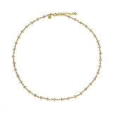 Collier doré duo de pierres et couronnes dorées 42 cm