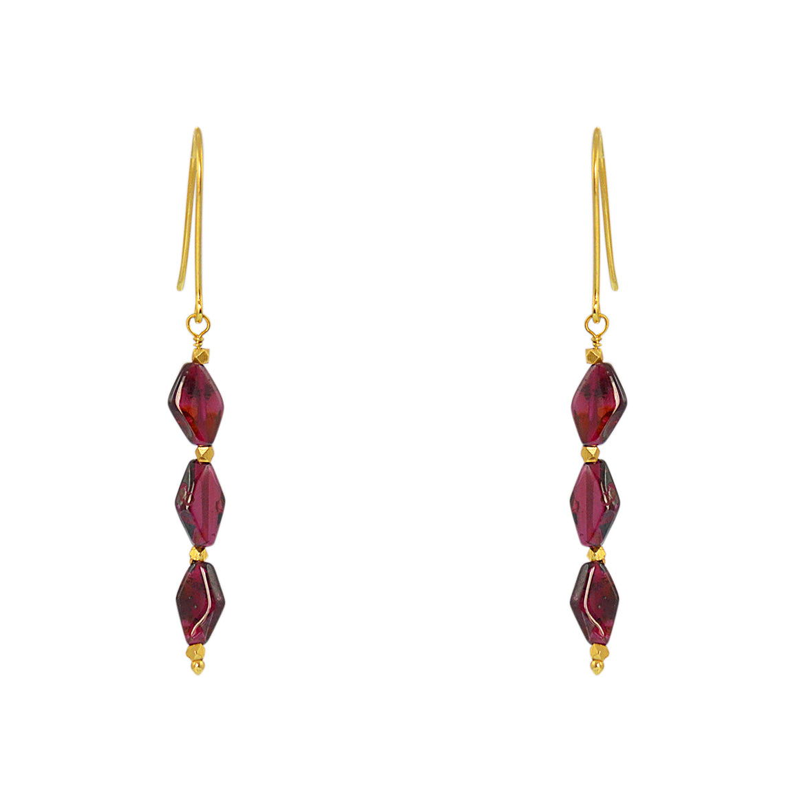 Boucles dorées et pierre en losange