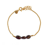 Bracelet doré et trilogie de pierre - GRENAT