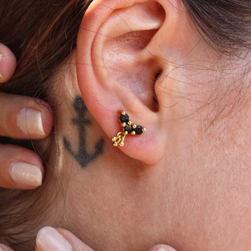 Boucles dorées 3 zircons et pampilles - Boucles d’oreilles