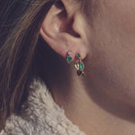 Créoles dorées et pierres naturelles - Boucles d’oreilles