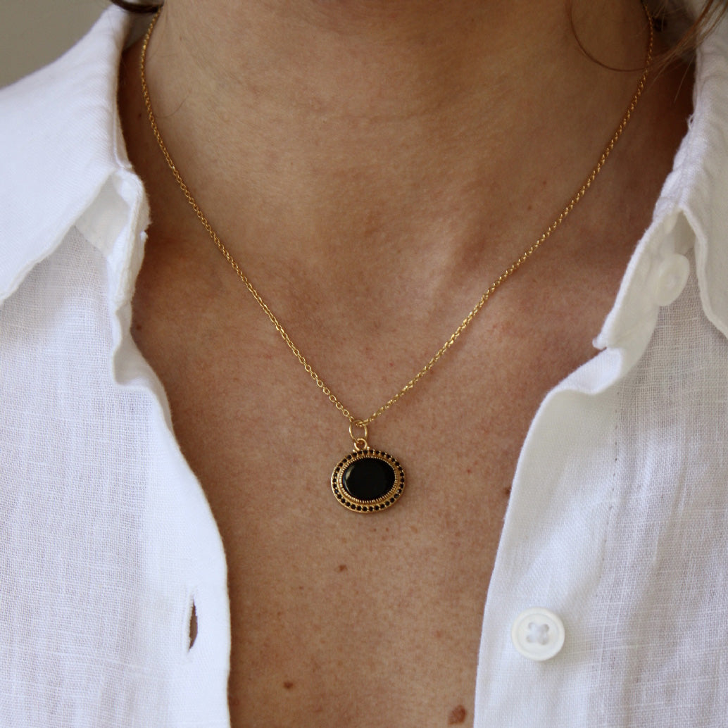 Collier doré pierre plate et zircons - ONYX NOIRE