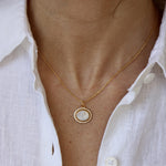 Collier doré pierre plate et zircons - PIERRE DE LUNE