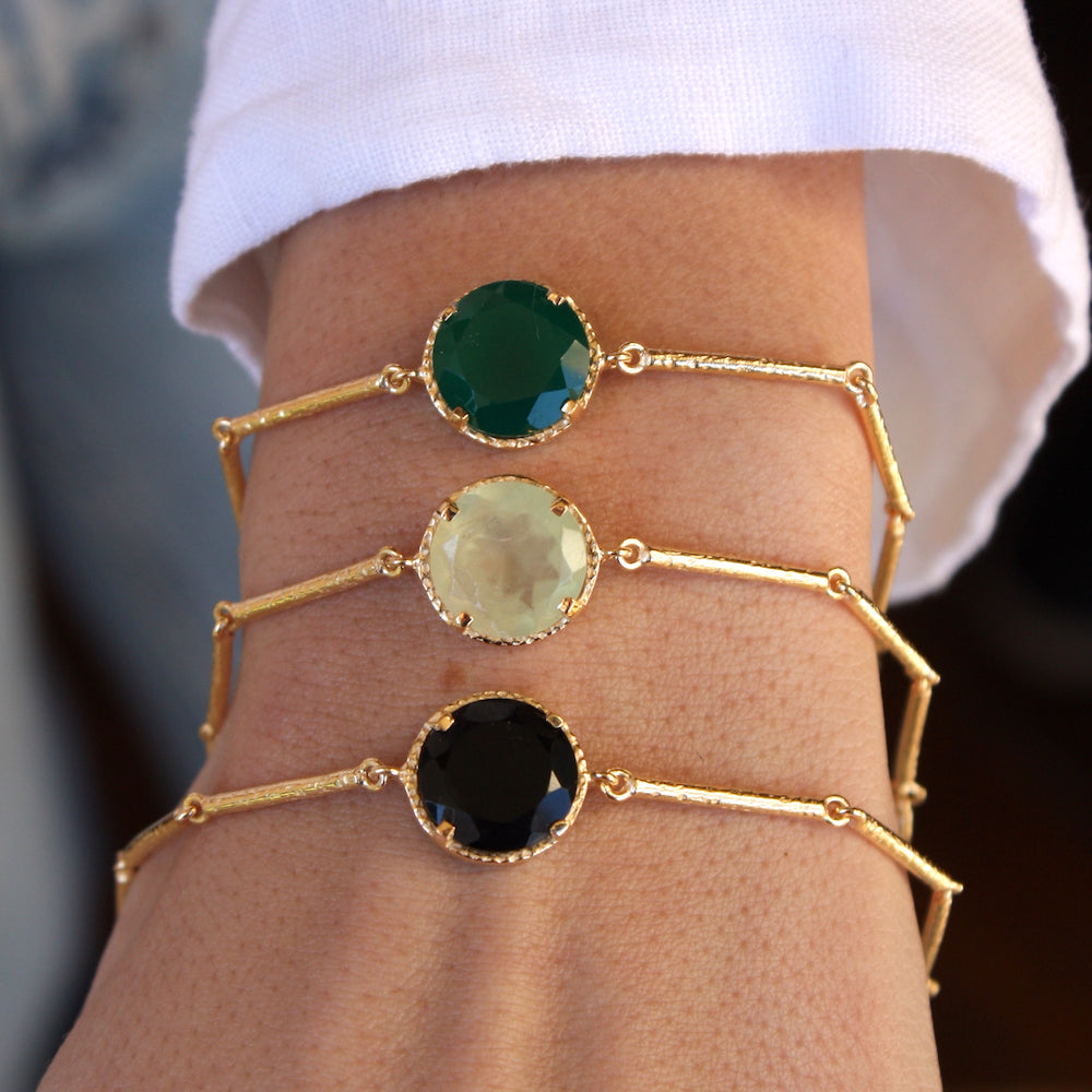 Bracelet doré barres martelées et pierre ronde - ONYX VERTE
