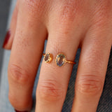 Bague dorée ouverte 2 pierres