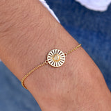 Bracelet doré médaille astres