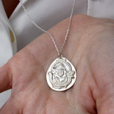 Sautoir argent 925 et médaille divinité indienne