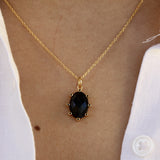 Collier doré pierre ovale ovale et zircons - ONYX NOIRE