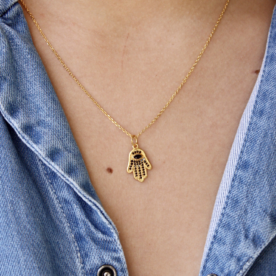 Collier doré main de fatma pierre et zircons