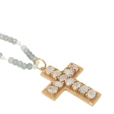 Collier doré perles pierre de lune et labradorite croix pierre de lune 60 cm