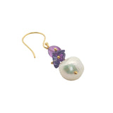 Boucles d'oreilles pendantes dorées perle et améthyste