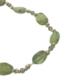 Collier doré péridot, quartz fumé, perles dorées et noeuds verts 50 cm