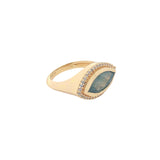 Bague chevalière dorée oeil en labradorite et zircons