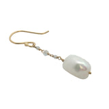 Boucles d'oreilles pendantes dorées perle de culture, pierre de lune et labradorite