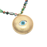Collier doré médaille oeil en nacre perles multicolores 50 cm