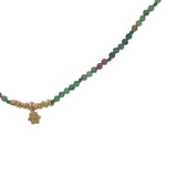Collier doré rubis zoisite, pampille fleur et perles dorées 38 cm
