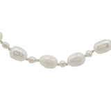 Collier doré alternance petites et grandes perles de culture avec noeuds blancs 38 cm