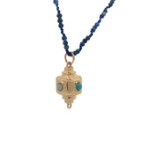 Collier doré amulette lapis lazulis, turquoise et perle de culture 60 cm
