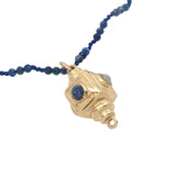 Collier doré amulette lapis lazulis, turquoise et perle de culture 60 cm